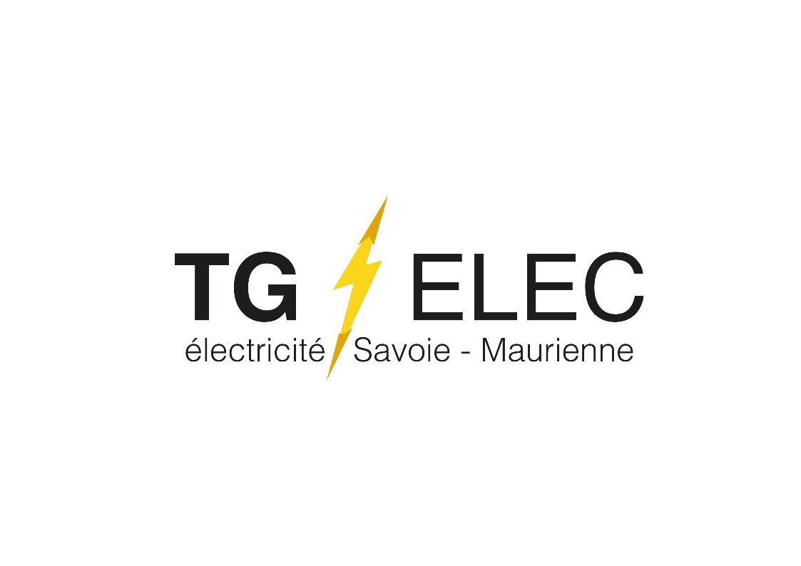 Borne de recharge Tesla à Saint-Jean-de-Maurienne - Montagnicimes